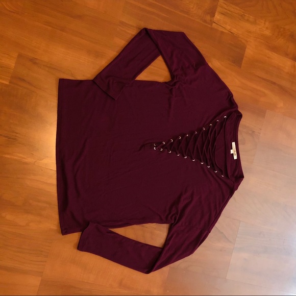 Express Sexy Long Sleeve - Picture 2 of 3